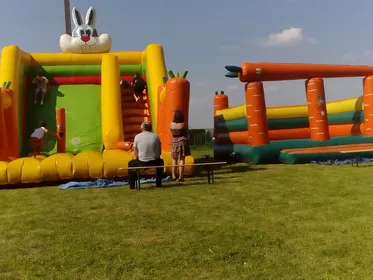 Suche baseny z piłeczkami 